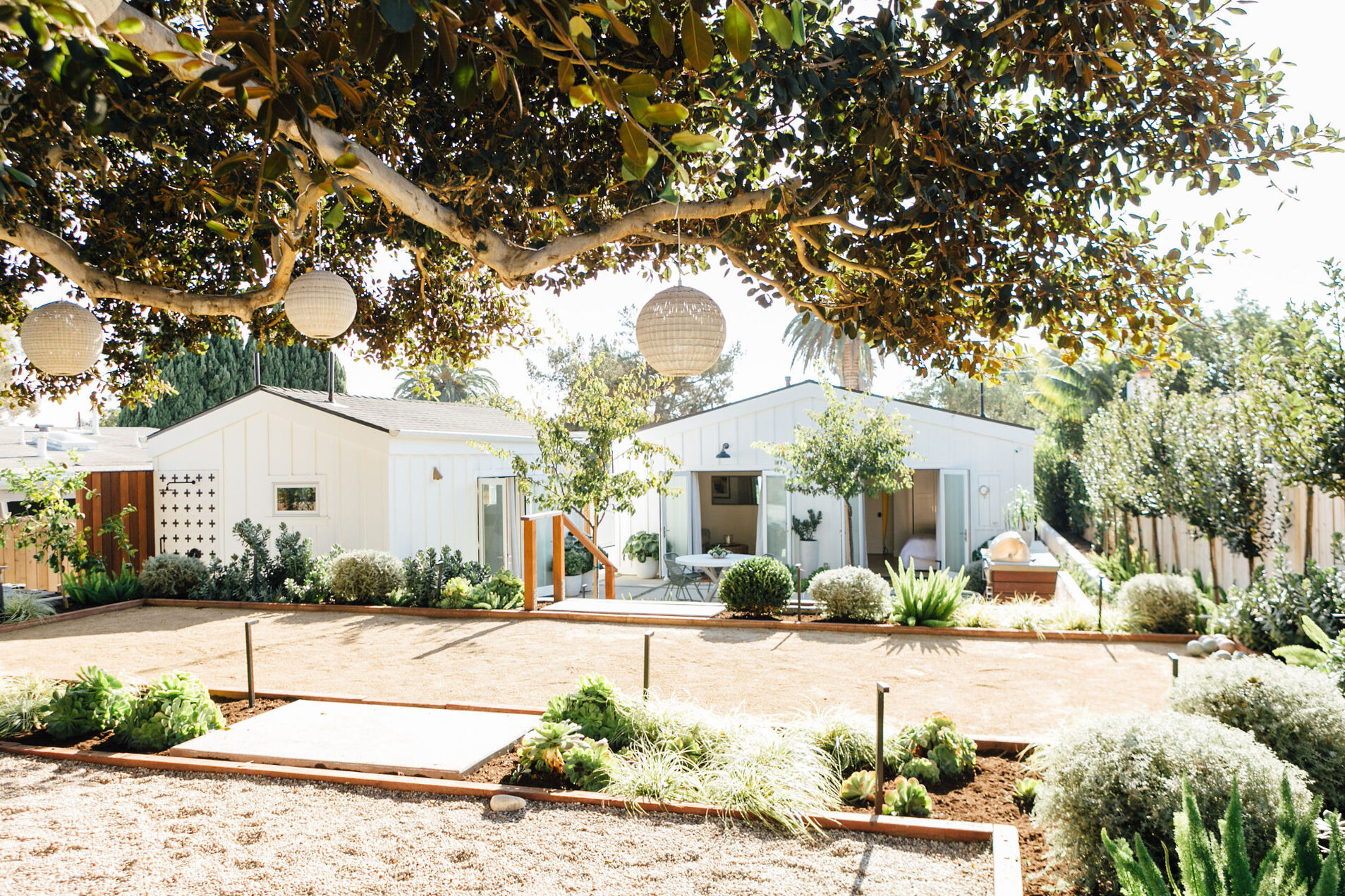Deco for pétanque field: ideas for a friendly space